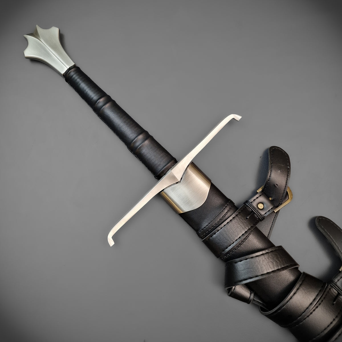 Damascus English Longsword