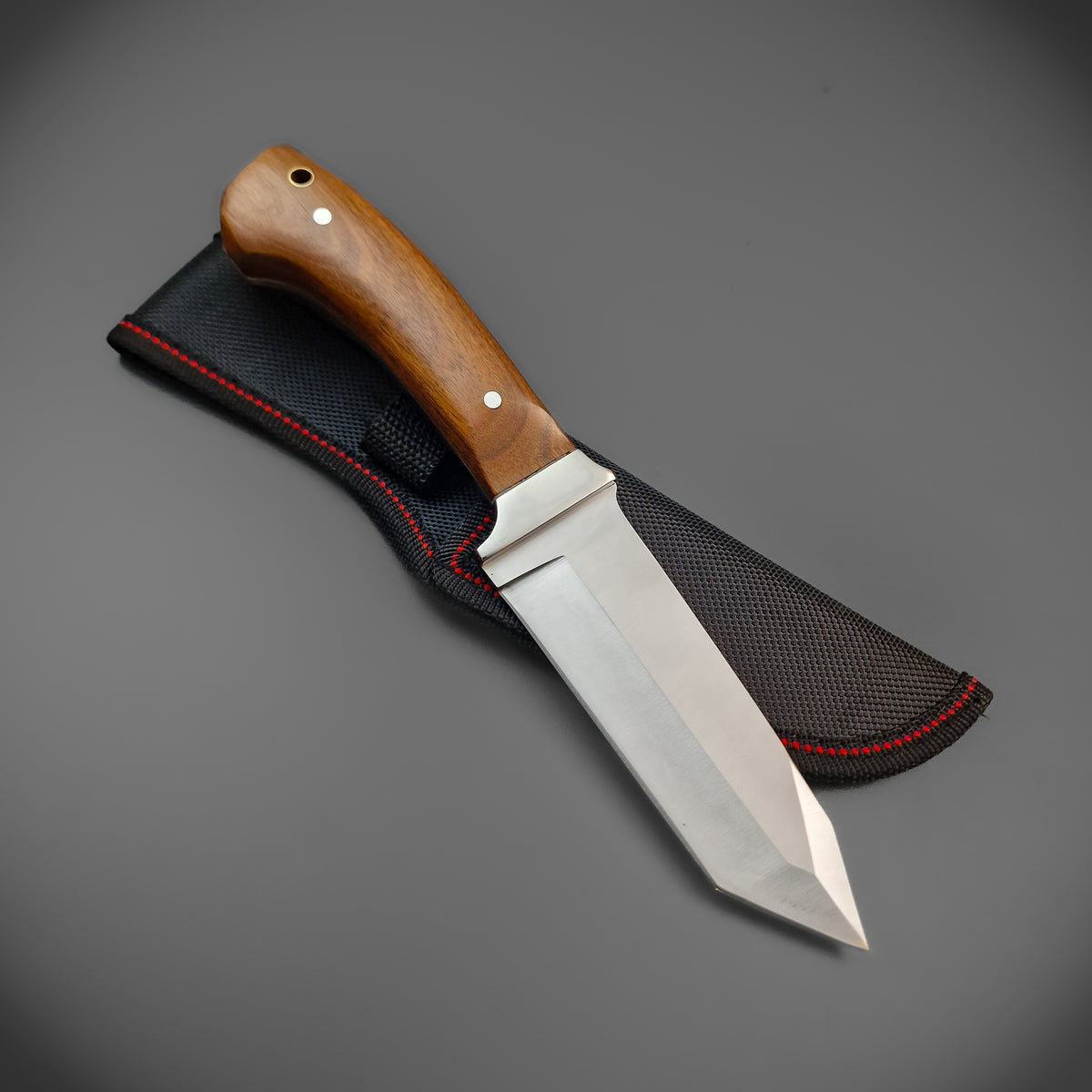 Tanto Hunting Knife