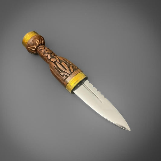 Carved Sgian Dubh