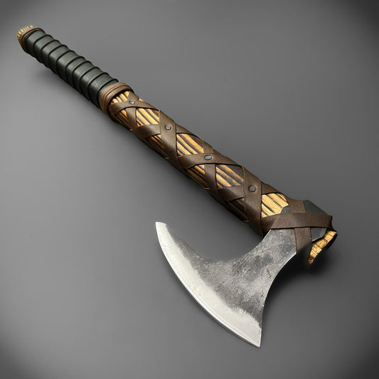 Old Ragnar Axe