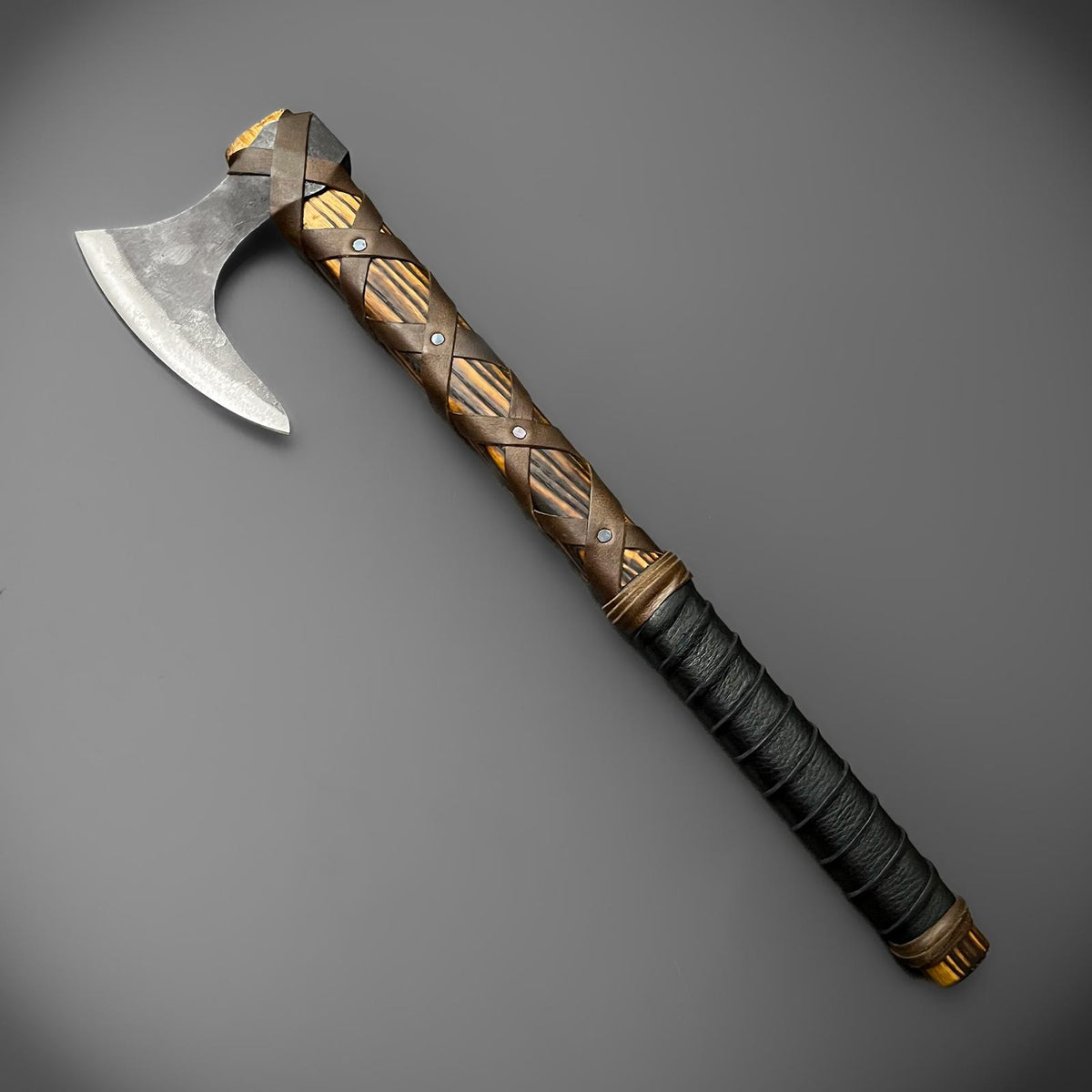 Old Ragnar Axe