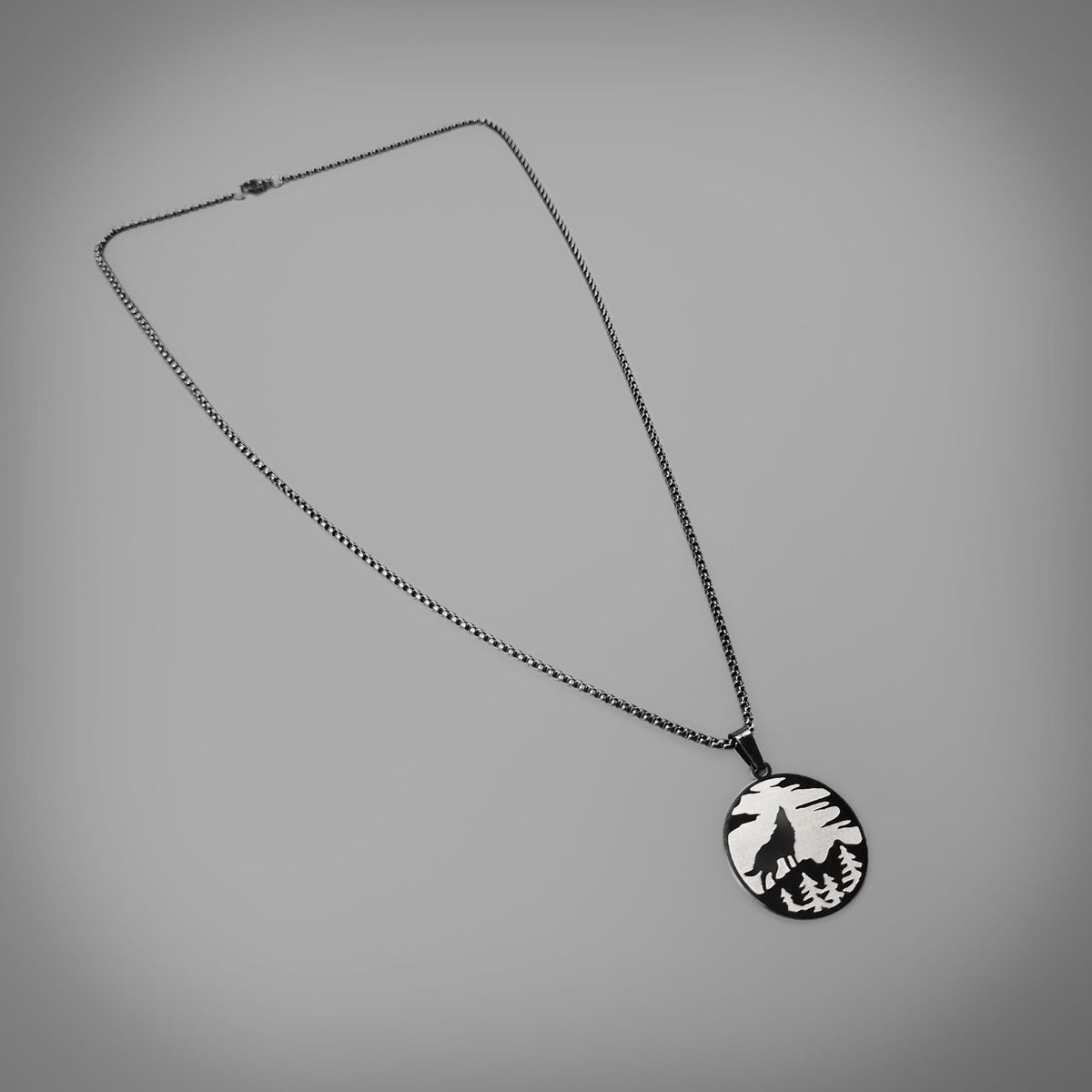 Howl at the Moon Pendant