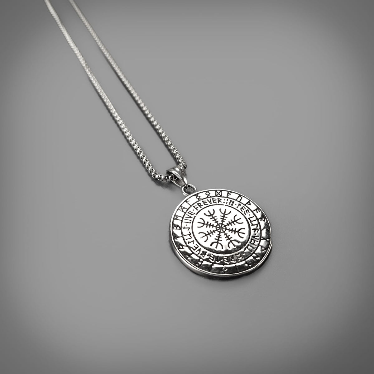 Vegvisir Medallion