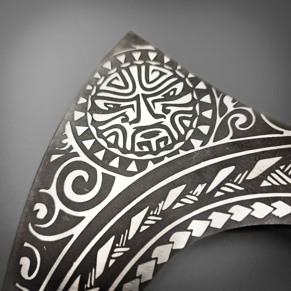 The Islander Axe