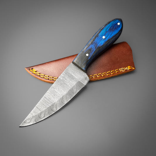 Sharktooth Damascus Hunter