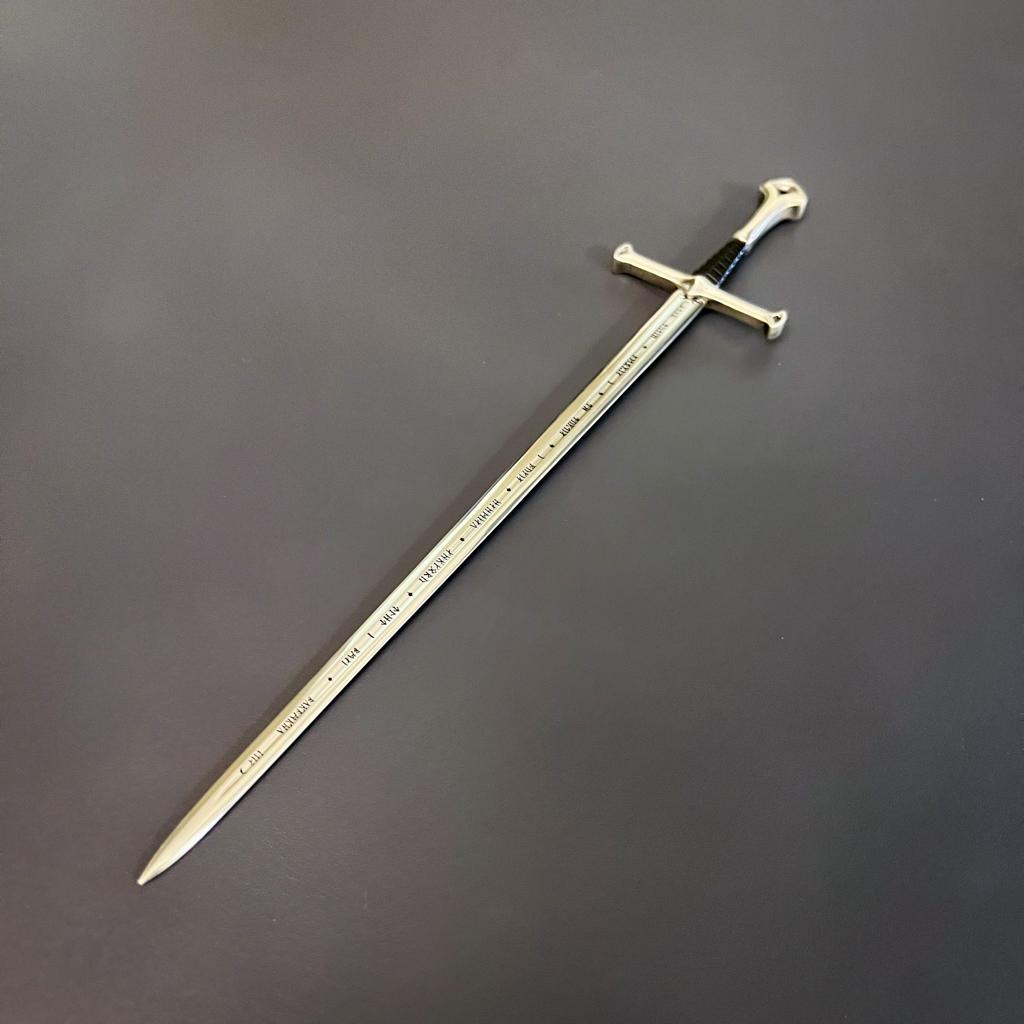 Andúril Mini Sword & Letter Opener – Lord of the Rings